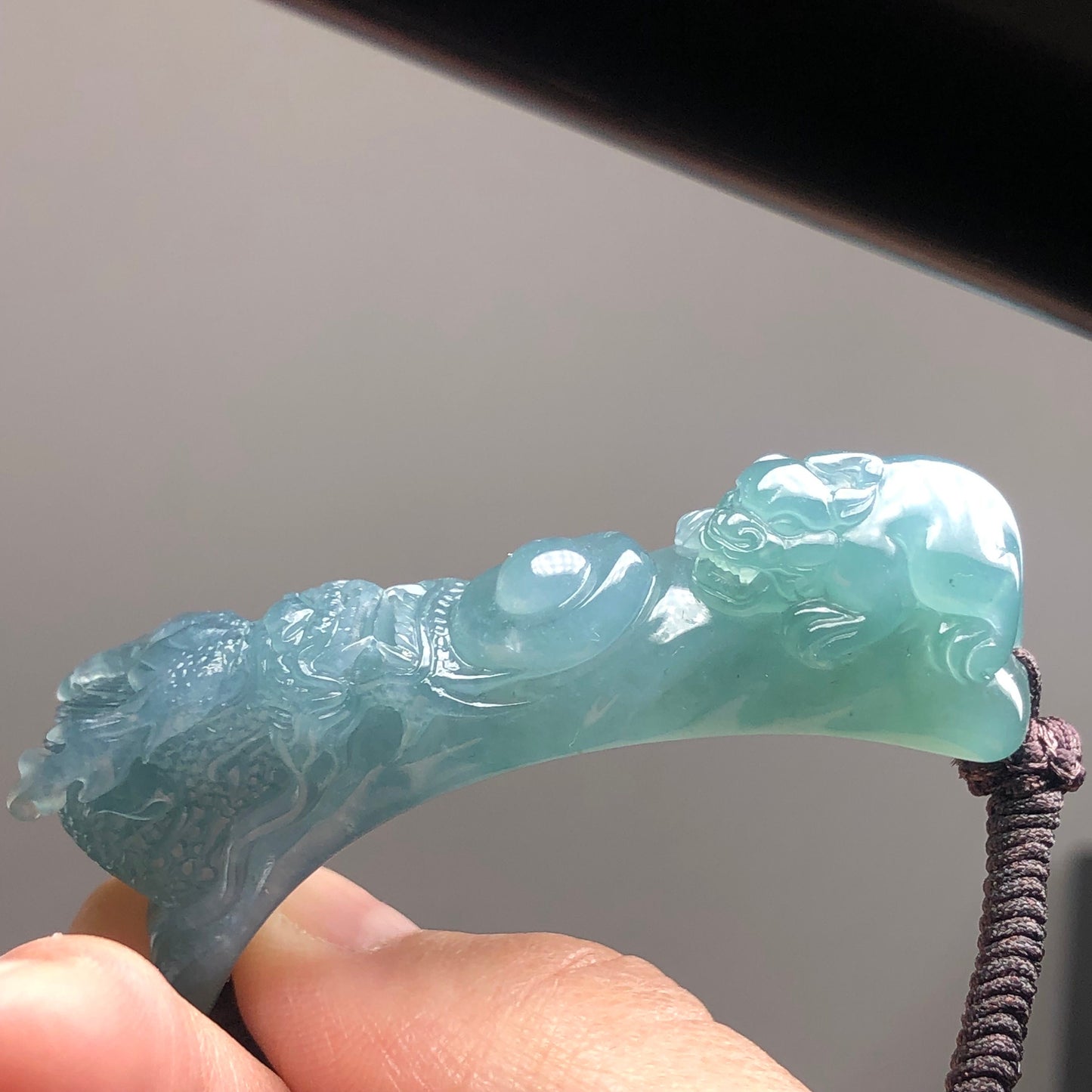 55 mm Icy Blue Guatemalan Jade Carved Dragon Head and Pixiu Bracelet RARE