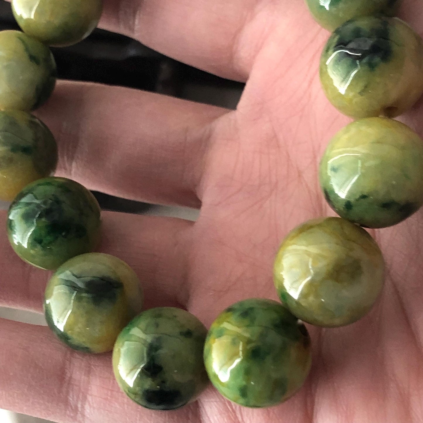 14.3mm Yellow Green Gradient Jade Jadeite Bead Bracelet