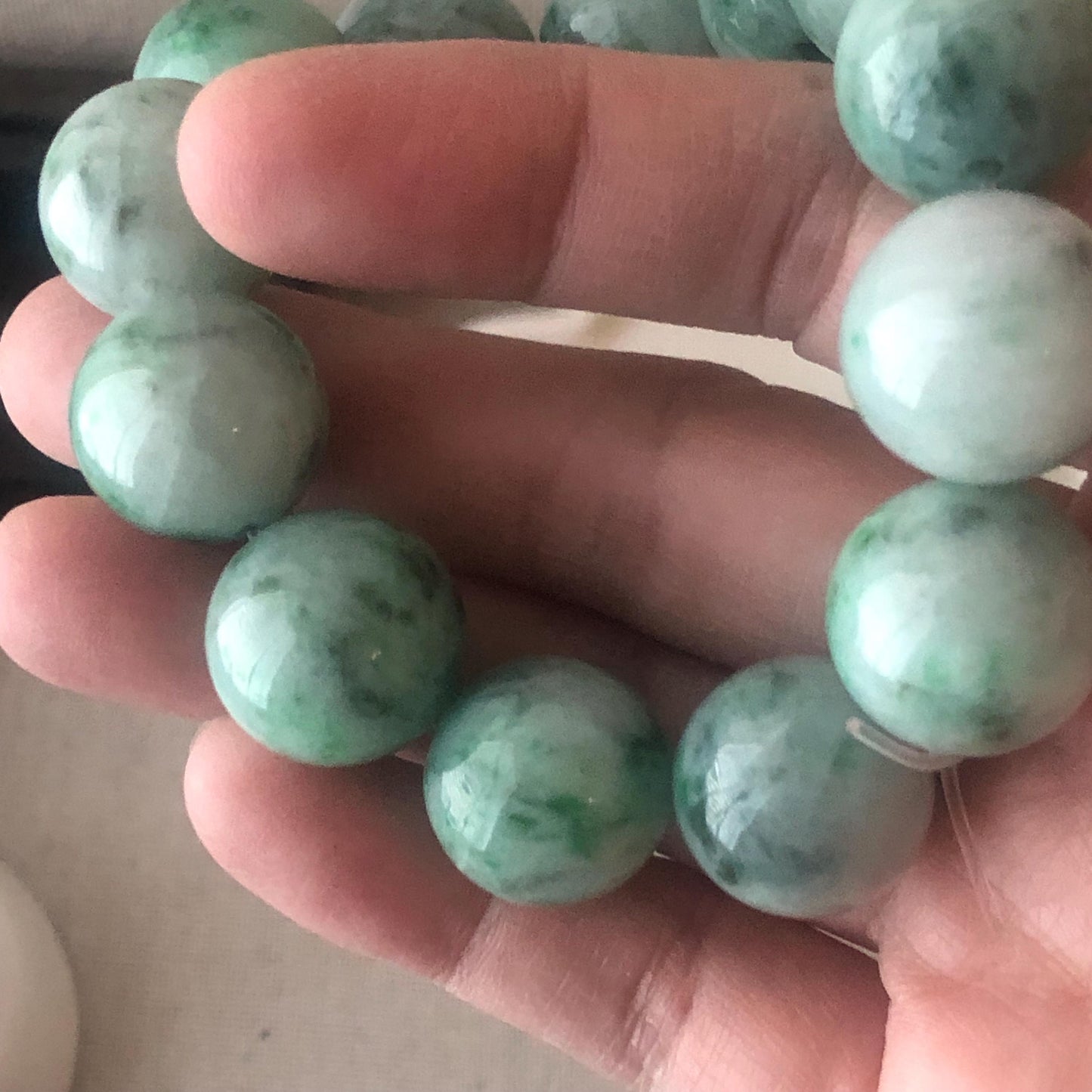 16mm Glossy Green Float Flowers Jadeite Jade Round Bead Bracelet