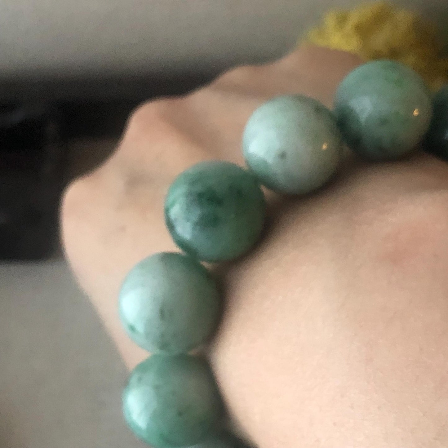 16mm Glossy Green Float Flowers Jadeite Jade Round Bead Bracelet