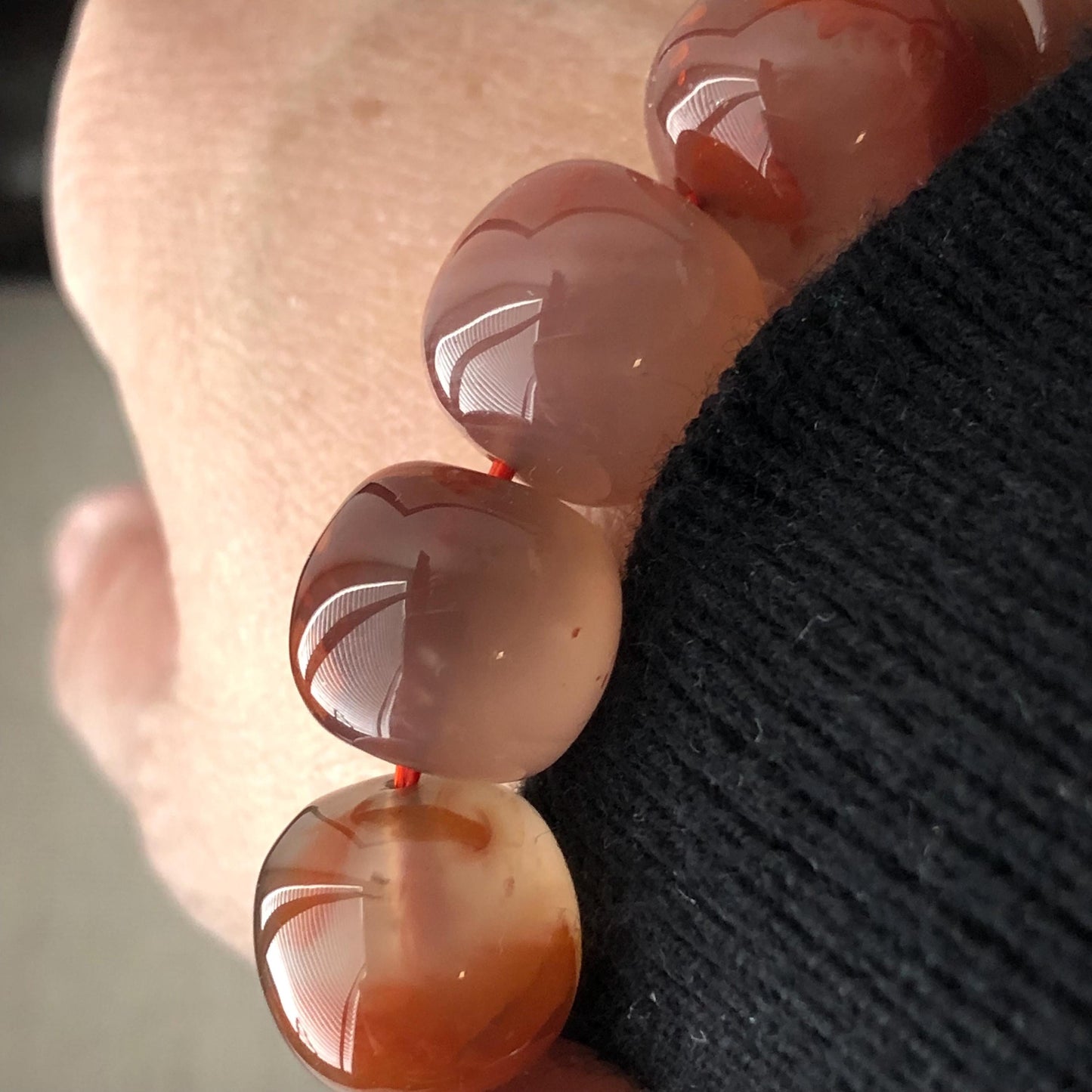 13.5mm Agate Grade A Natural Rounded Curved Bead Bracelet Red Tone