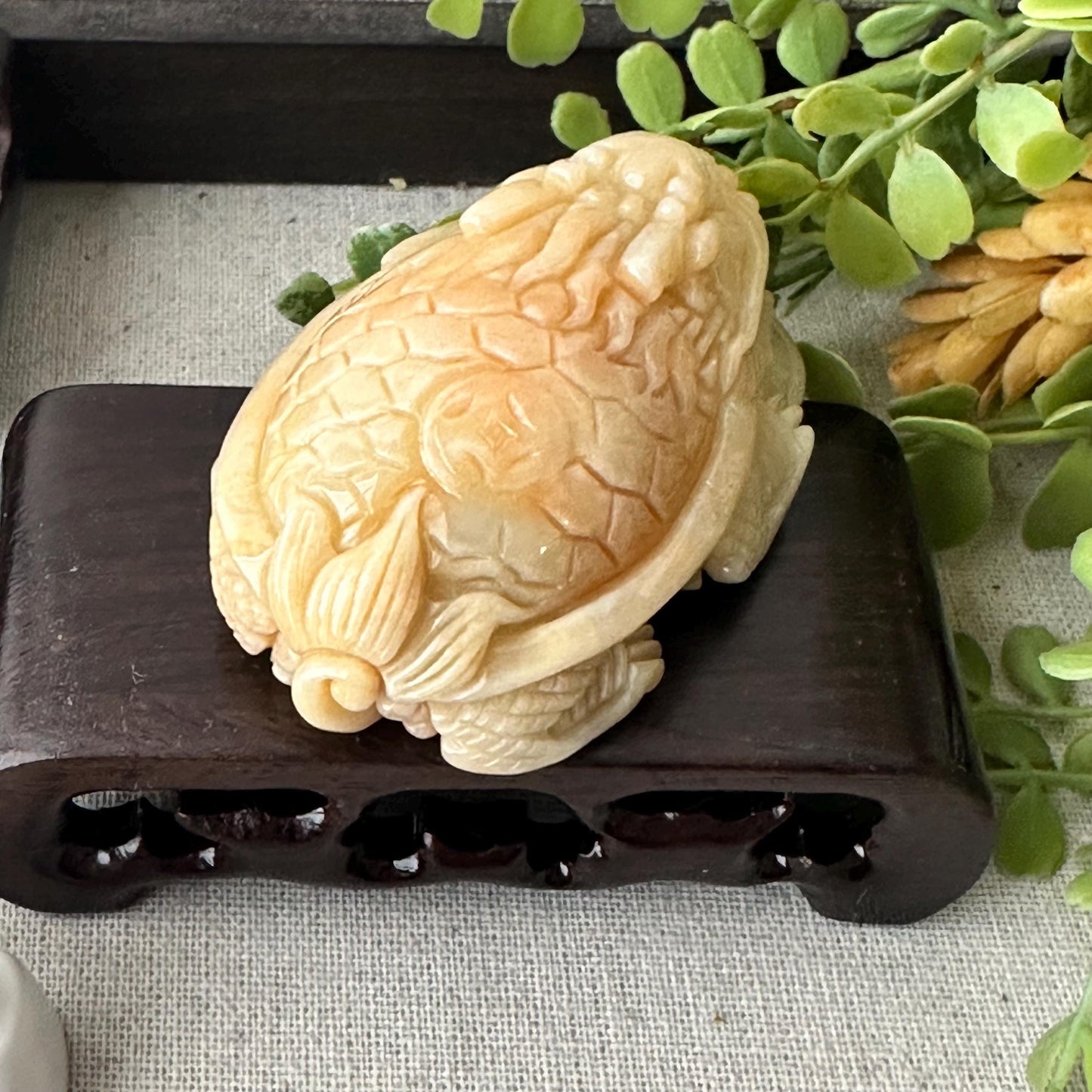 63mm Yellow Jadeite Jade Carved Dragon Turtle Display Statue