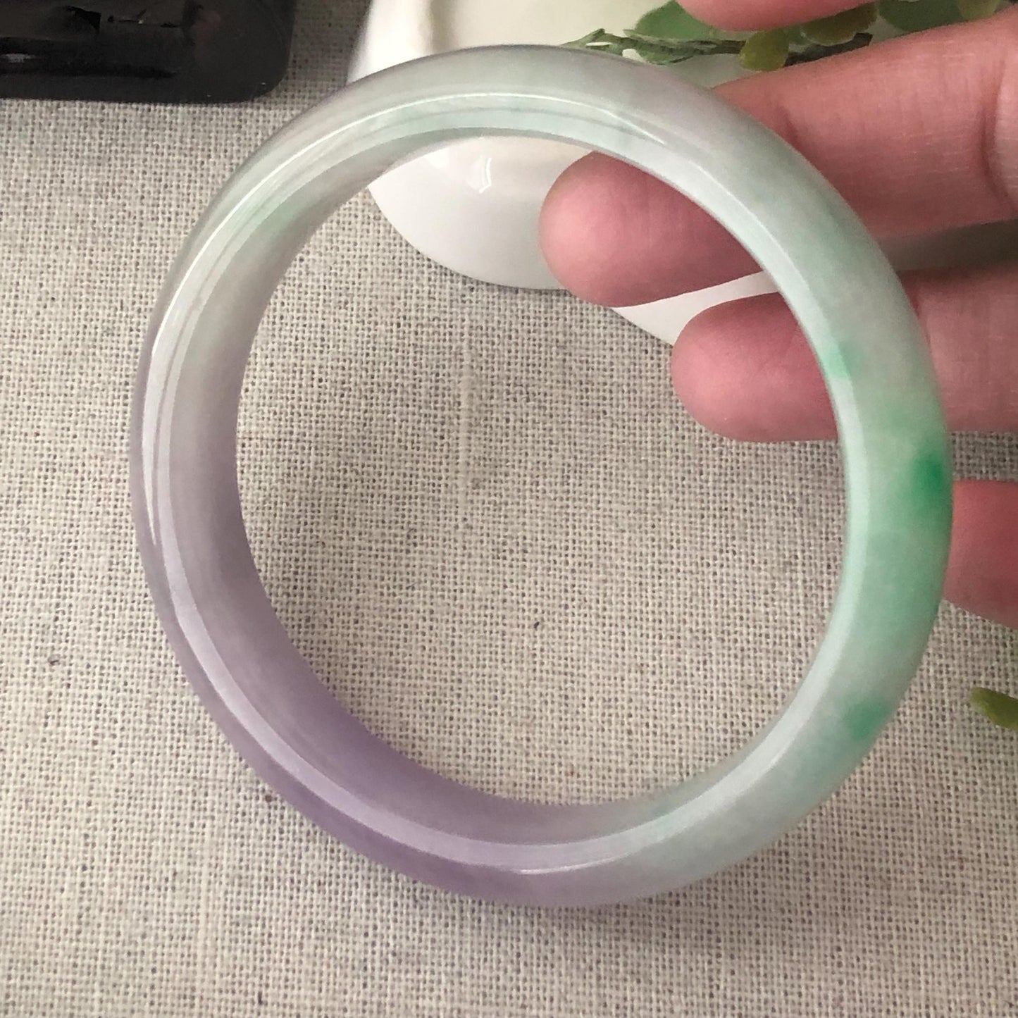 58mm Icy Lavender Green Float Flowers Jadeite Jade D Shaped Bangle