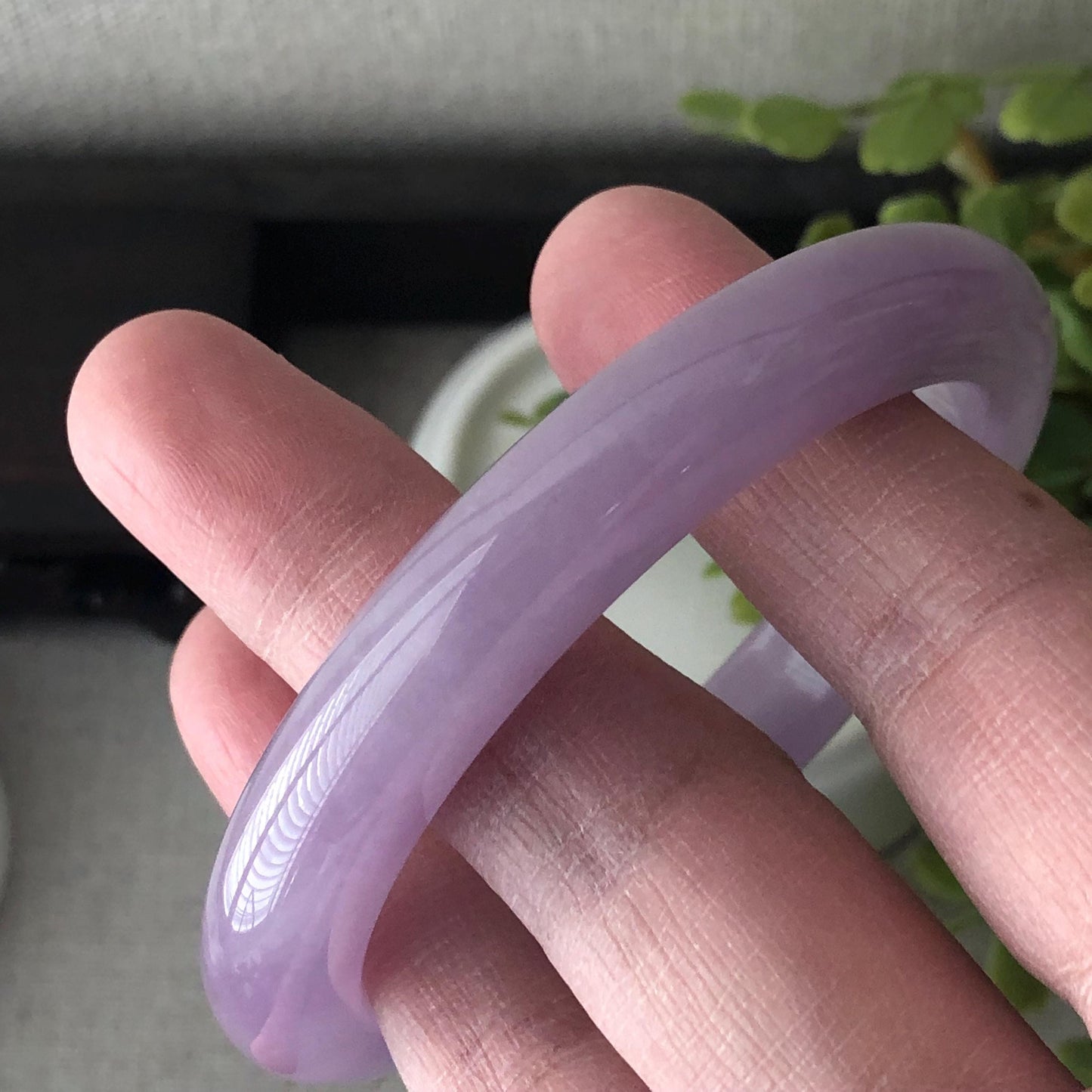57mm Icy Glossy Lavender Jadeite Jade D Shaped Bangle