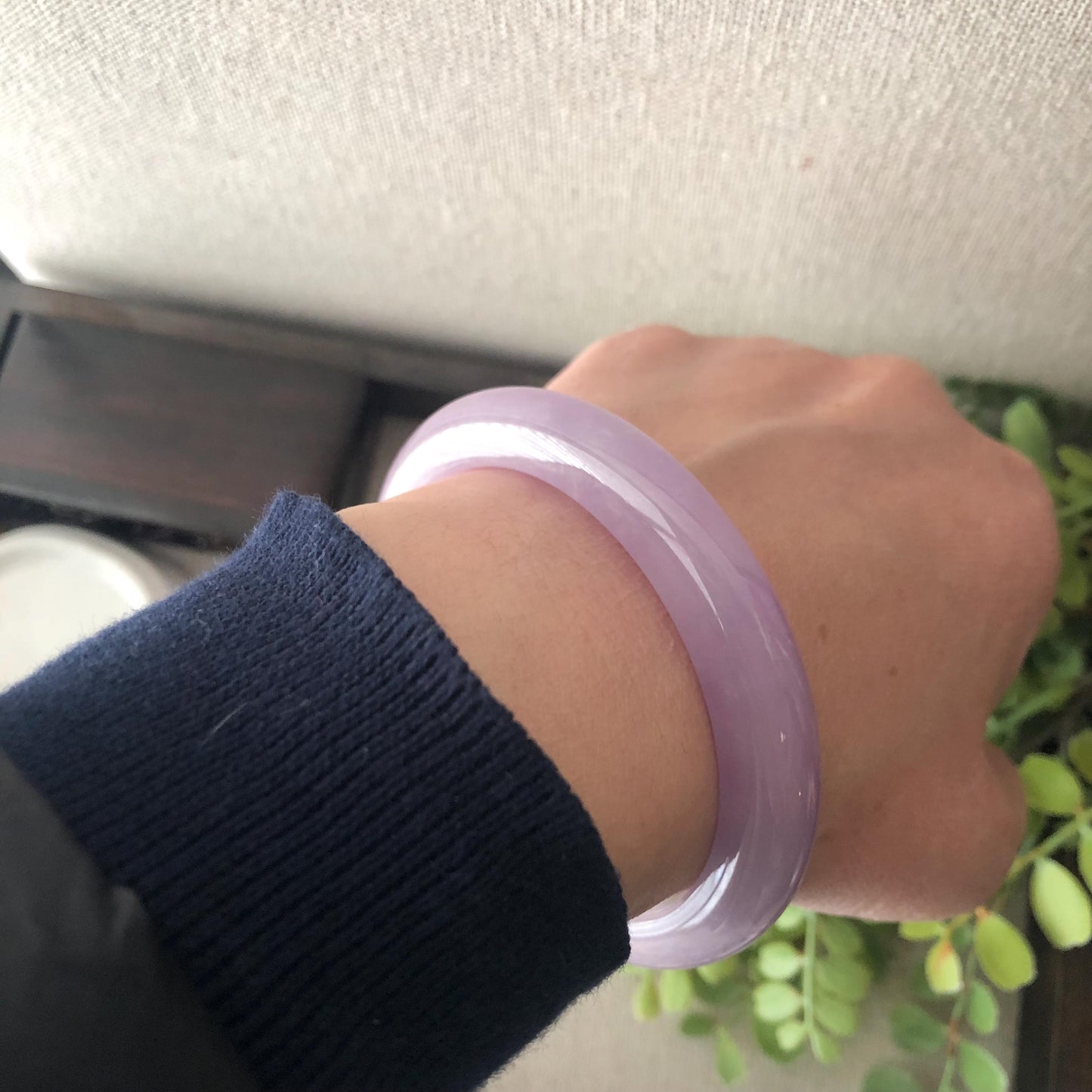 57mm Icy Glossy Lavender Jadeite Jade D Shaped Bangle