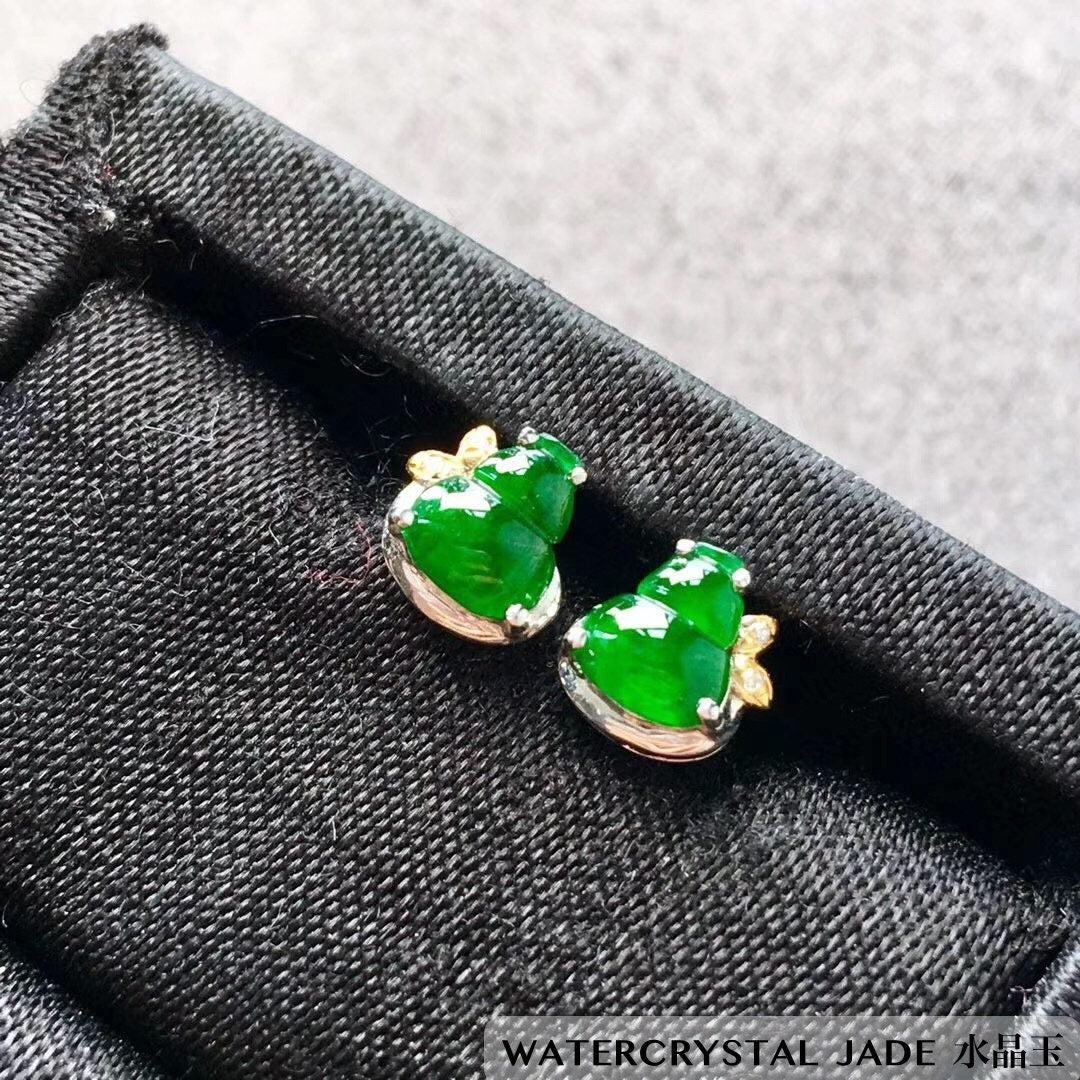 Beautiful NEW Myanmar Yang Green Jadeite Gourd Diamond 18K White Gold Earrings