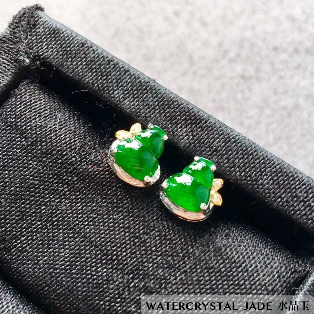 Beautiful NEW Myanmar Yang Green Jadeite Gourd Diamond 18K White Gold Earrings