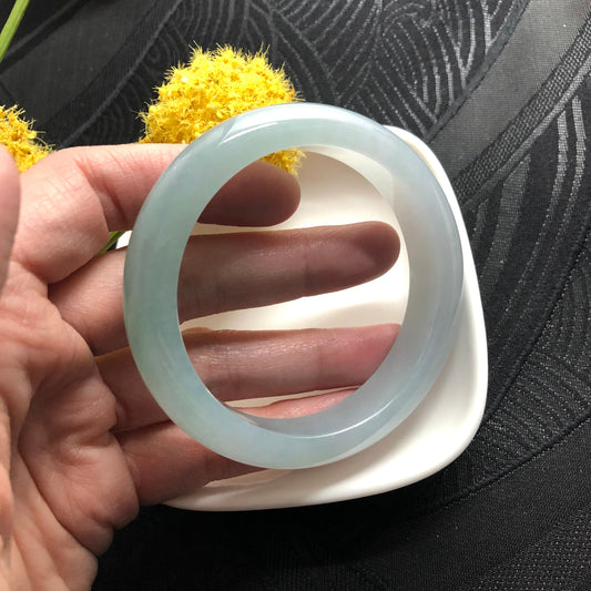 Grade A Myanmar Waterlake Green Round D-Shaped Jadeite Jade Bangle 54mm