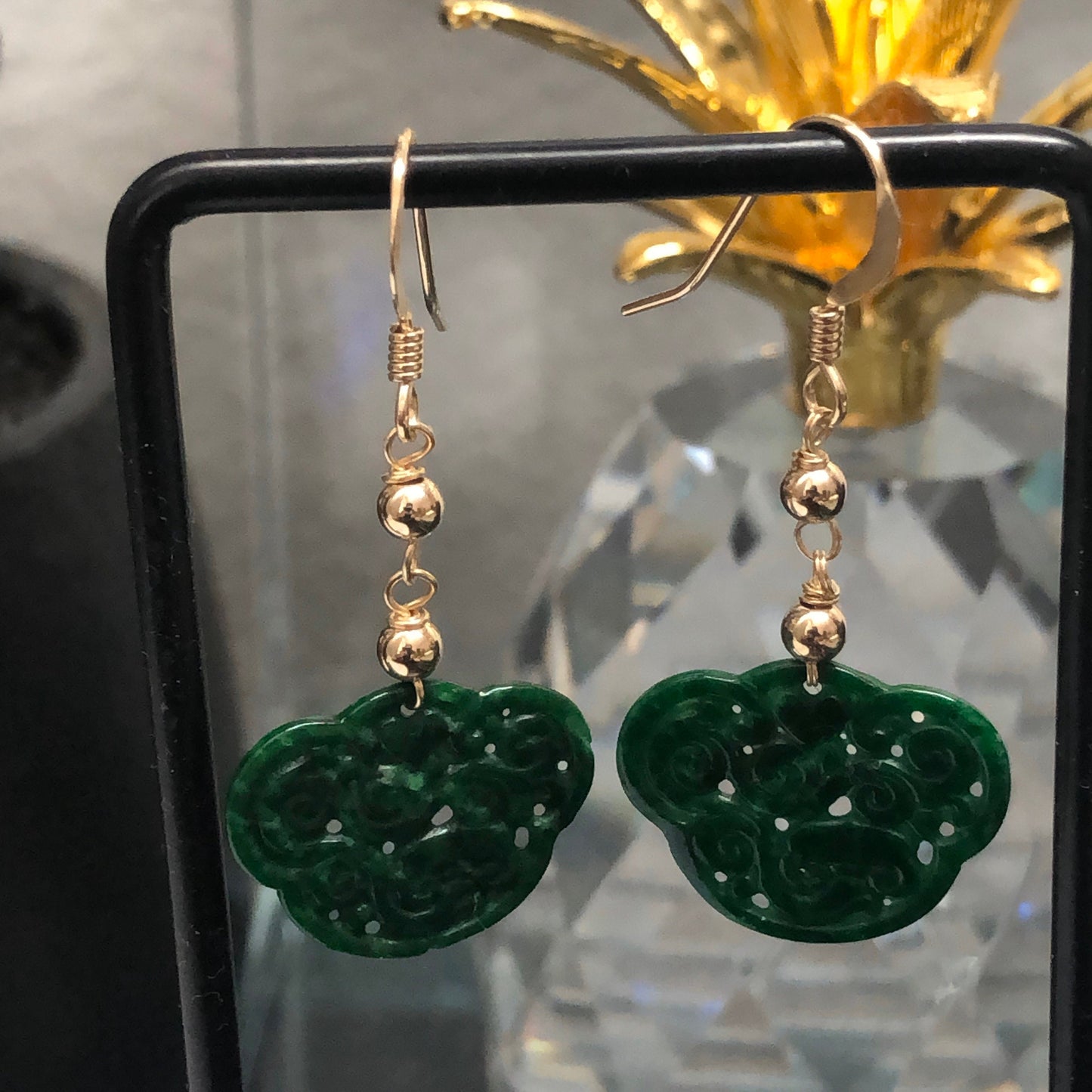 Grade A  Carved Ruyi Jadeite Jade Spicy Green Cabochon Earring 14K Gold