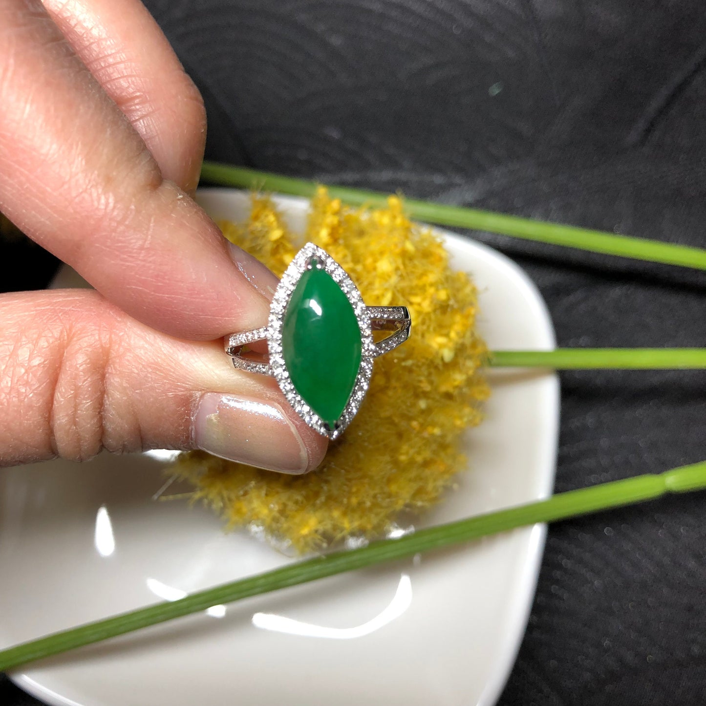 Certified Myanmar Jadeite Jade Yang Green Cats Eye 18K White Gold Diamond Ring