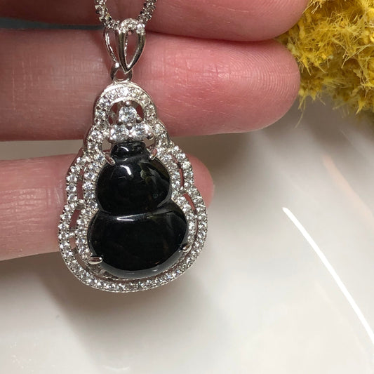 New Jadeite Jade Omphacite Gourd Pendant set on 925 sterling silver and Diamonds
