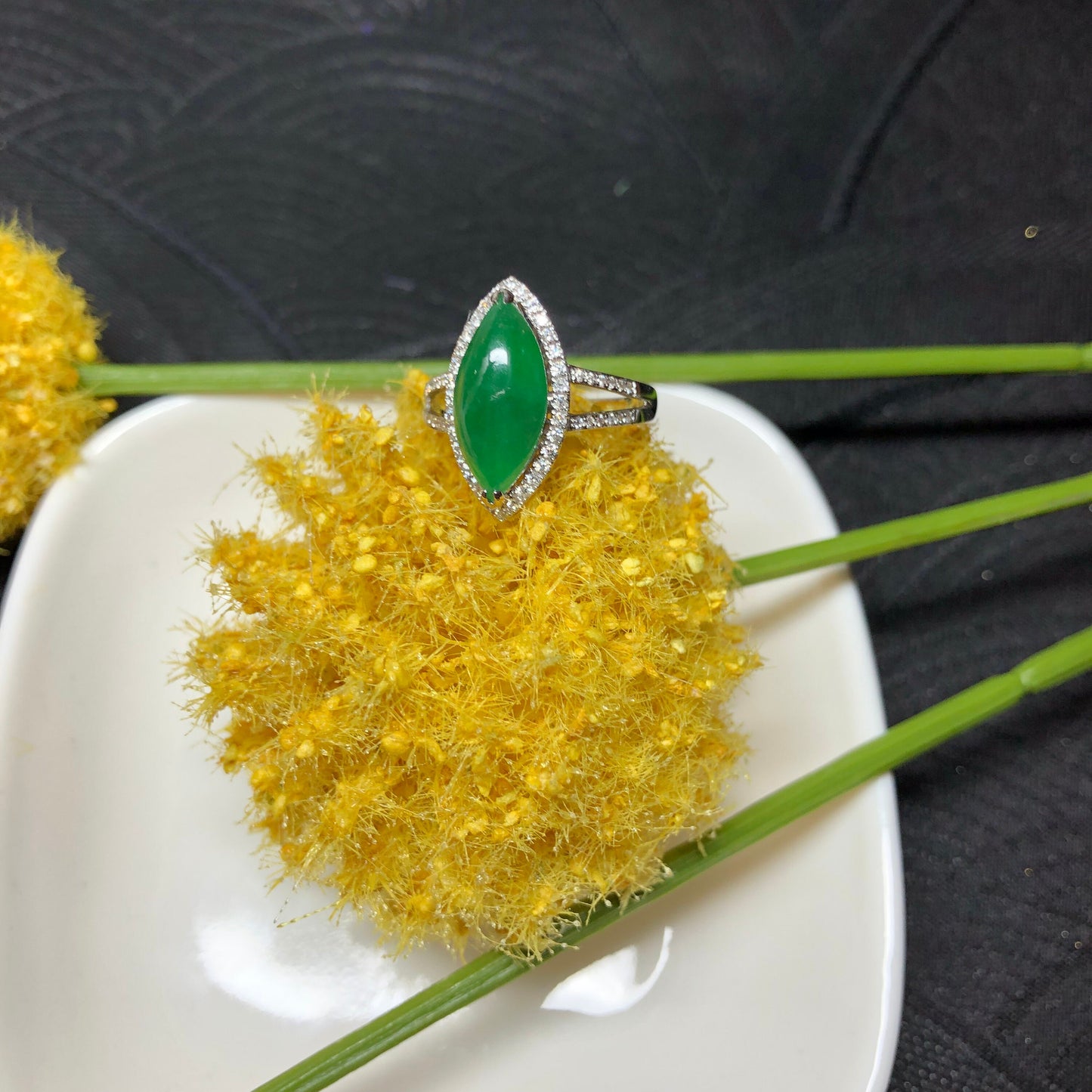 Certified Myanmar Jadeite Jade Yang Green Cats Eye 18K White Gold Diamond Ring