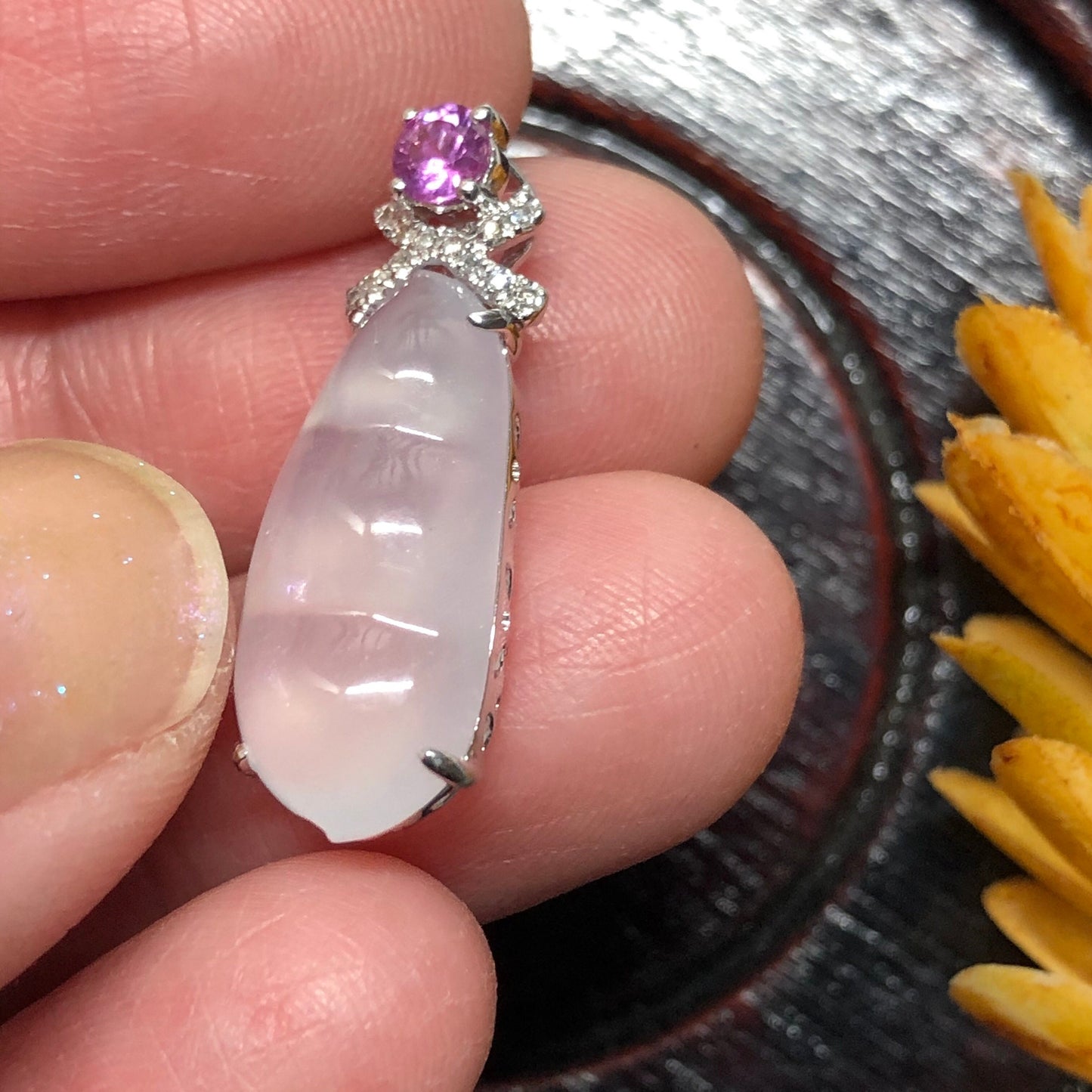 Grade A High Icy Jadeite Jade Shiny Bean Pendant set on 18K White Gold