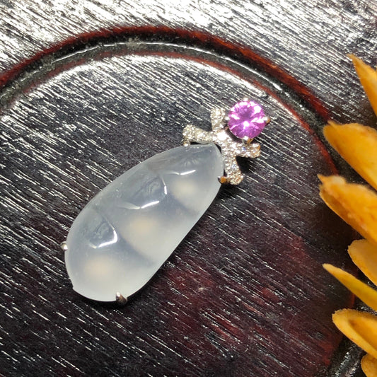 Grade A High Icy Jadeite Jade Shiny Bean Pendant set on 18K White Gold