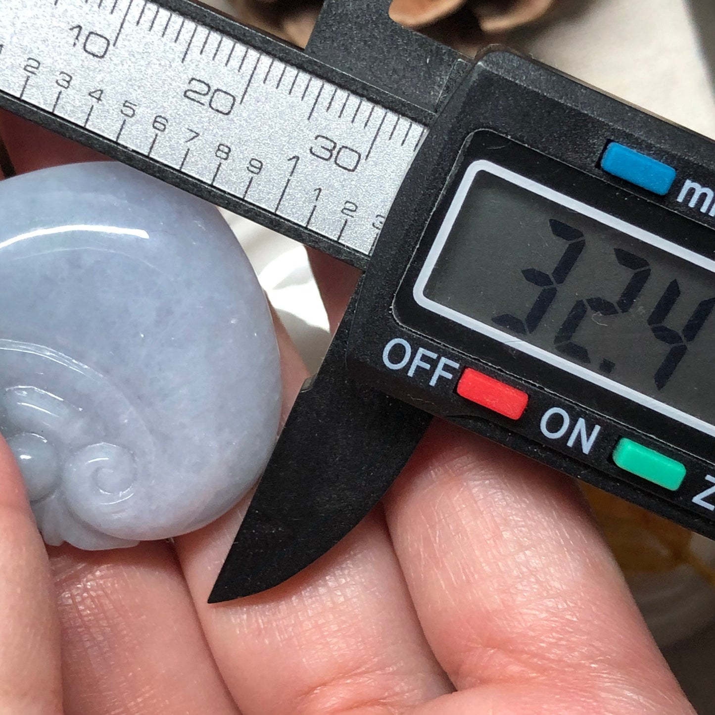 32.4 mm Certified Myanmar Grade A Lavender Blue Green Carved Ruyi Pendant with neck rope tie