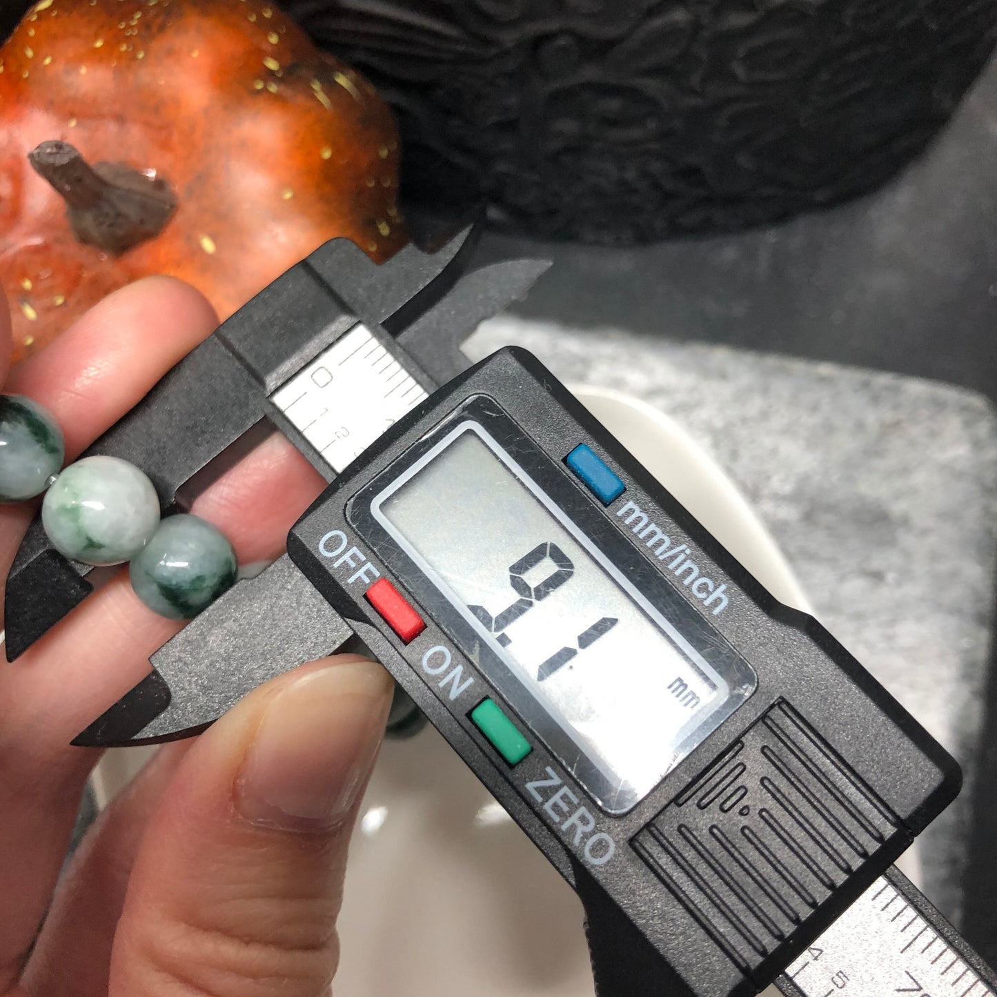 9.1 mm Grade A Floating Green Flowers Jadeite Jade Bead Bracelet 9.1 mm x 19 pcs.