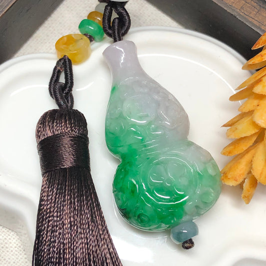 SALE: 44.5 mm Certified Myanmar Grade A Moist Carved Hulu Gourd Yang Green with neck rope tie