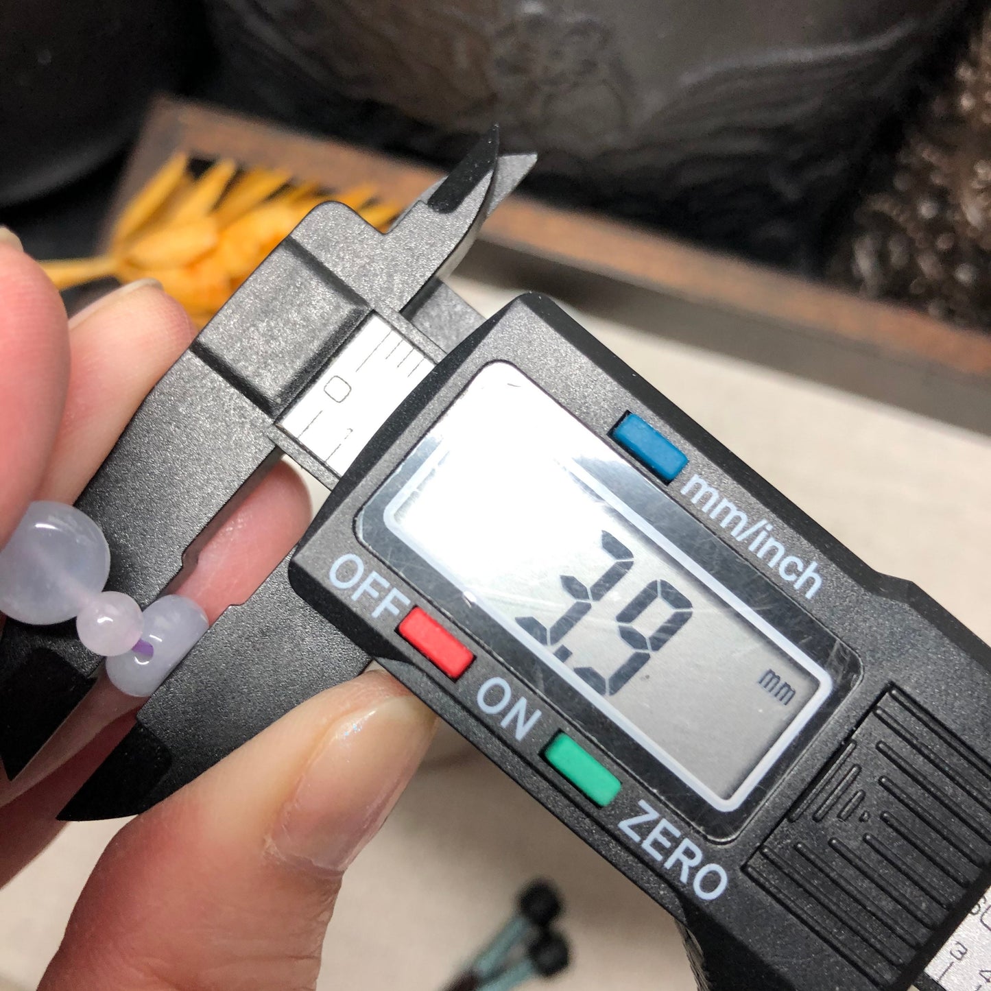 7.8 mm Grade A Icy Glutinous Lavender Flat Jadeite Jade Bead Bracelet 16 pcs.