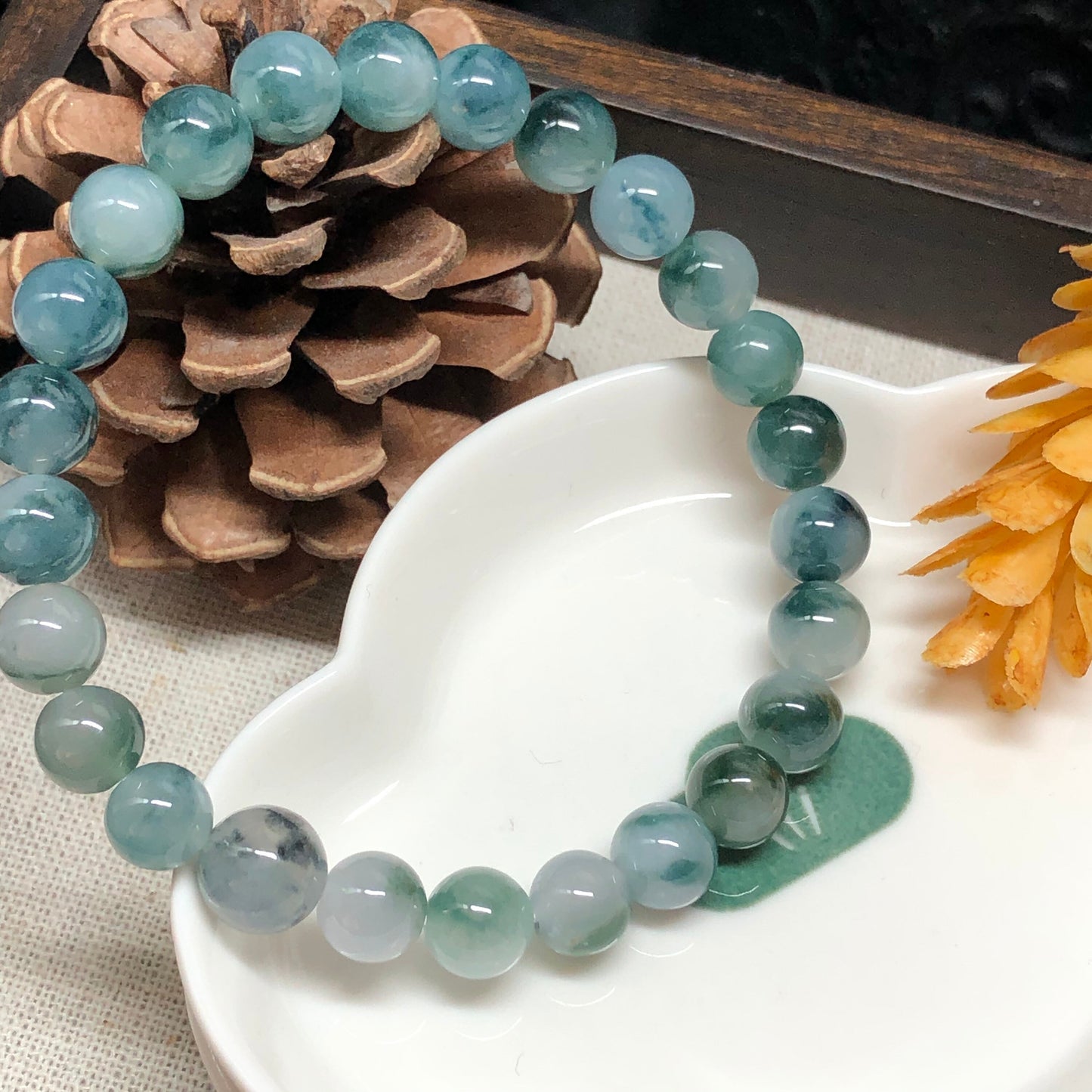 7.6 mm Grade A Green Blue Float Flowers Jadeite Jade Bead Bracelet