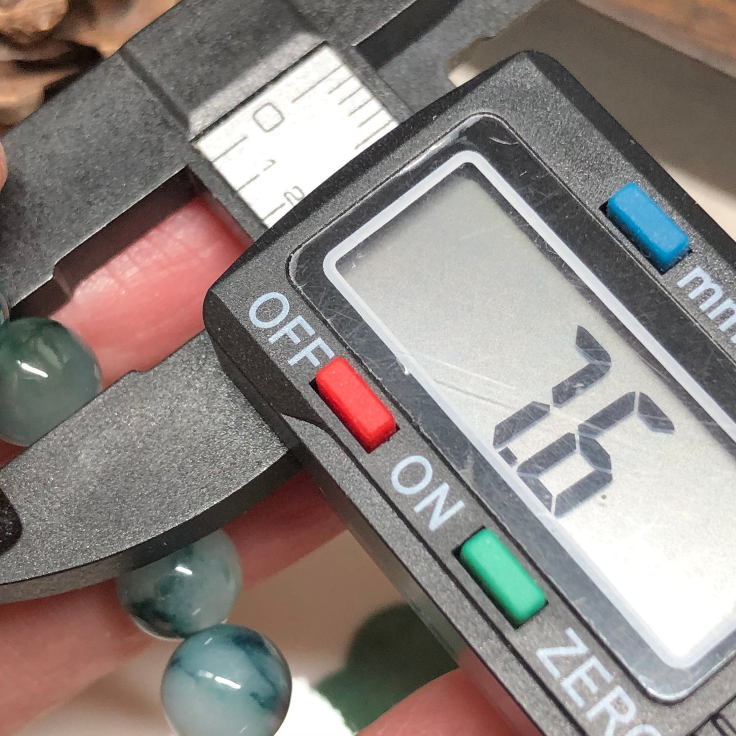 7.6 mm Grade A Green Blue Float Flowers Jadeite Jade Bead Bracelet