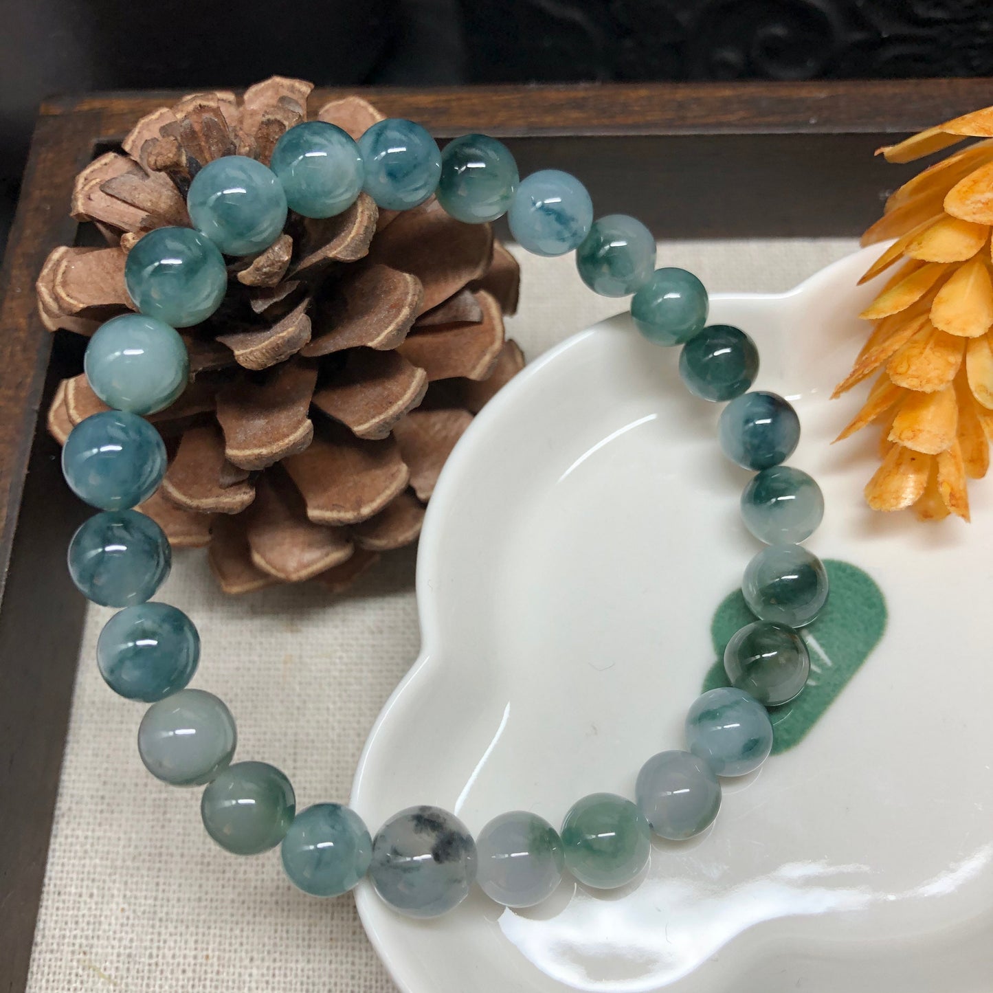 7.6 mm Grade A Green Blue Float Flowers Jadeite Jade Bead Bracelet