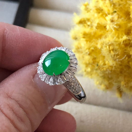 Myanmar Grade A Icy Yang Green Cabochon Jadeite Jade Queen Of Hearts Ring