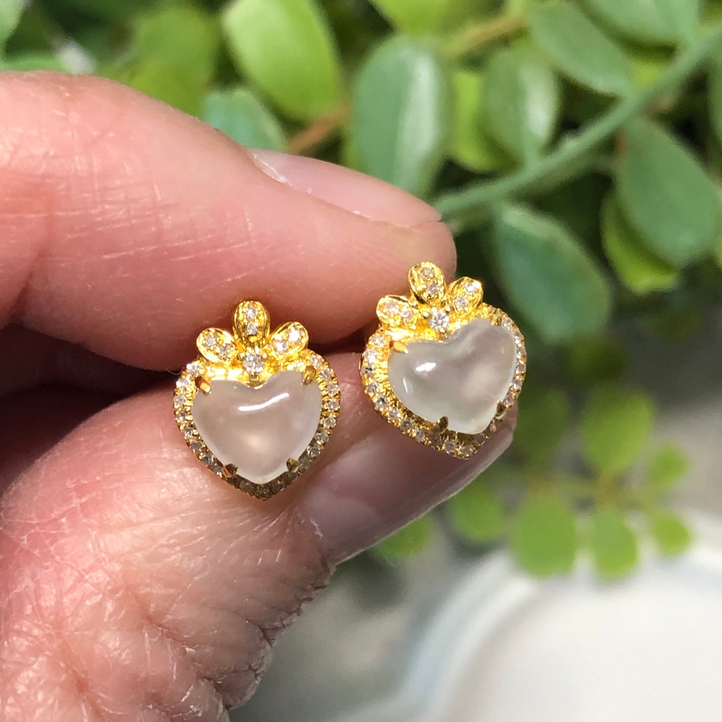Grade A 3D Icy Glow Jadeite Jade Spade Heart 18K Yellow Gold Earring Diamonds