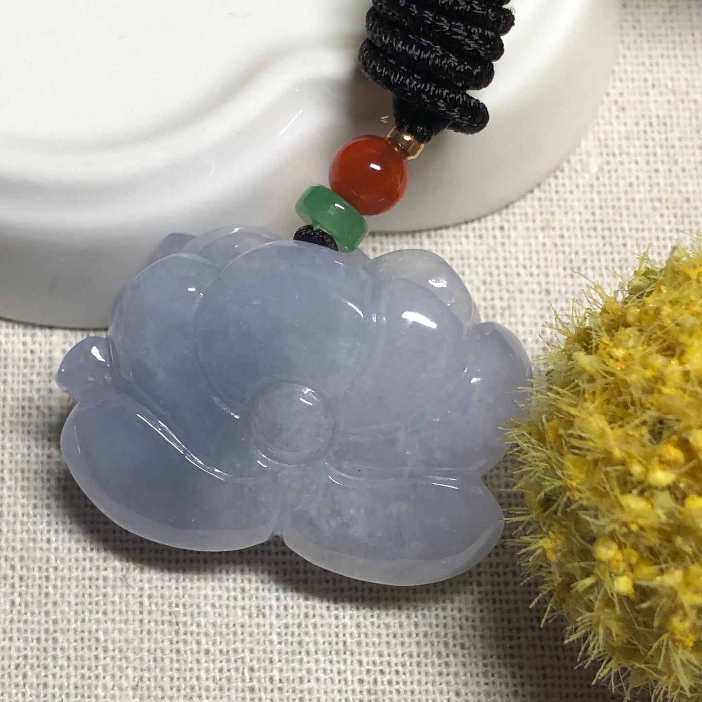 36.4mm Grade A  Icy Lavender Jade Jadeite Flower  Pendant W Rope Tie Necklace