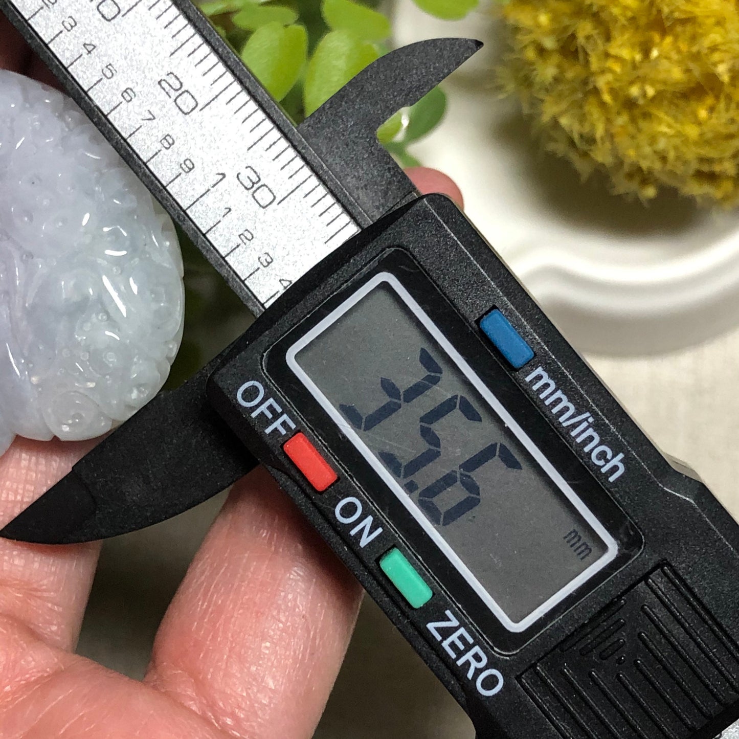 51 mm Certified Myanmar Grade A Icy Glutinous Carved Gourd Hulu Pendant Medallion