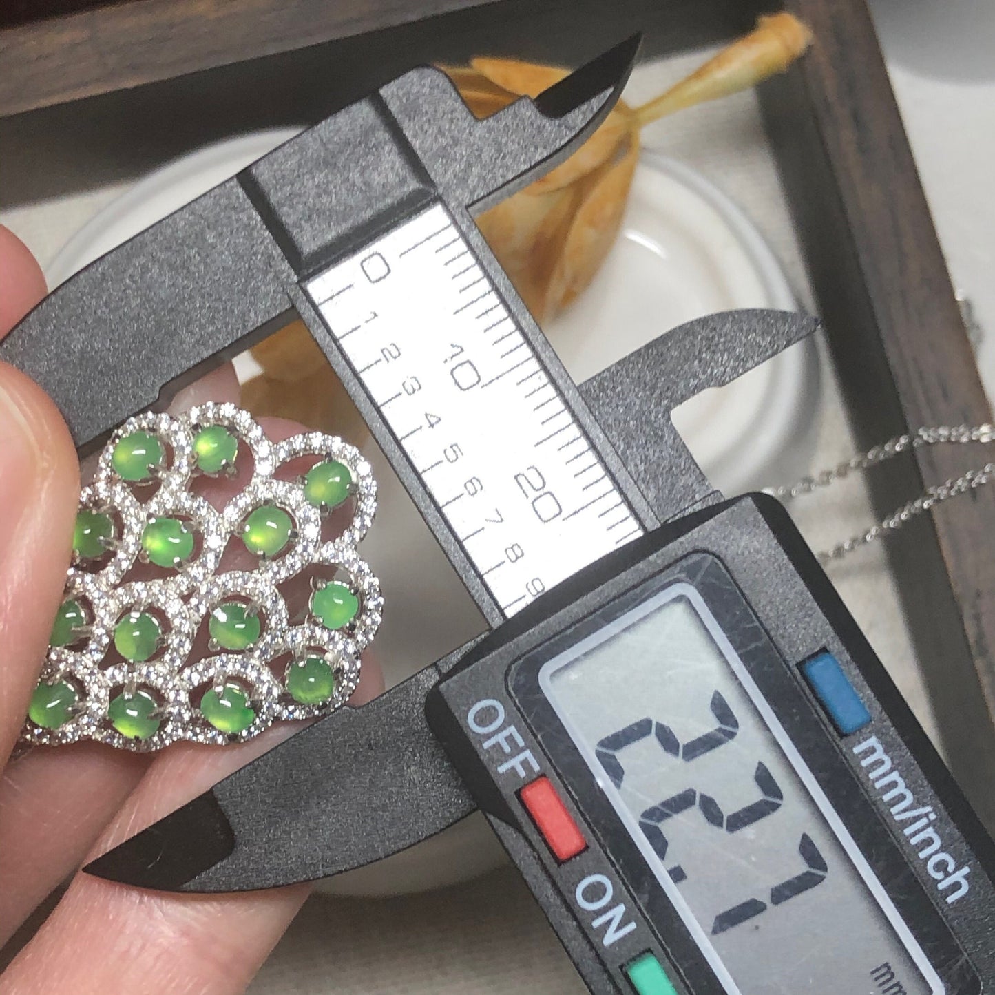 38.4mm Grade A Mini Cabochon Round Jadeite Jade Pendant Necklace 925K Silver