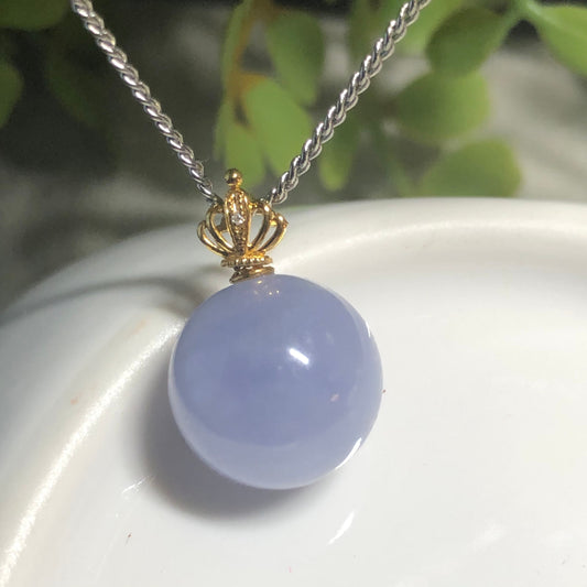12 mm Grade A Icy Lavender Round Ball Bead Pendant 18K Gold Crown Bail