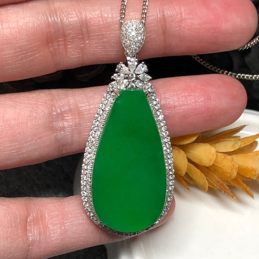Yang Green Jadeite Jade Water Drop Pendant 18K White Gold Diamonds
