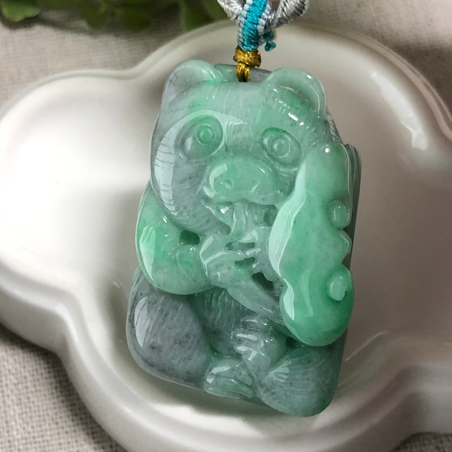 42.1mm Jadeite Jade Green Wuji Carved Ruyi Panda Display Figurine Pendant