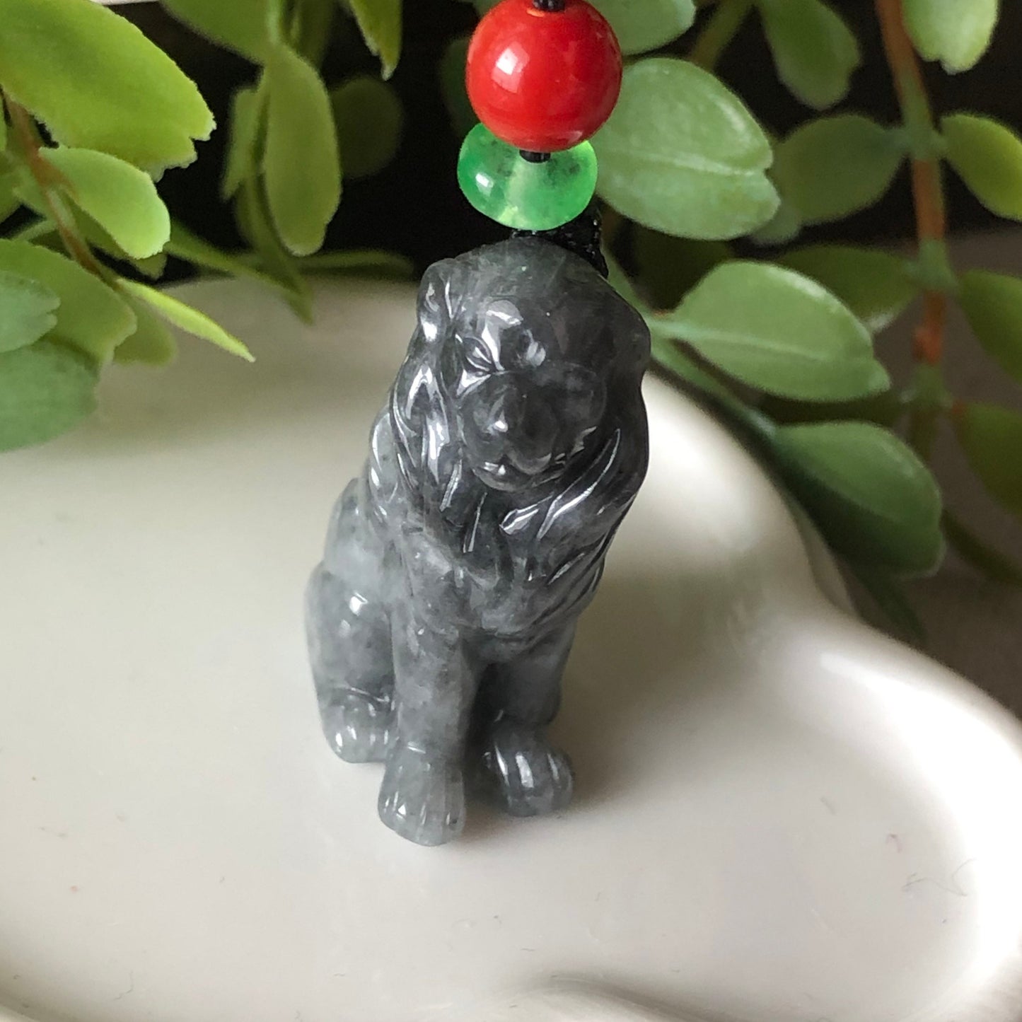 30.4mm Grade A Jadeite Jade Carved Wuji Grey Black Lion Pendant Neck Rope Tie