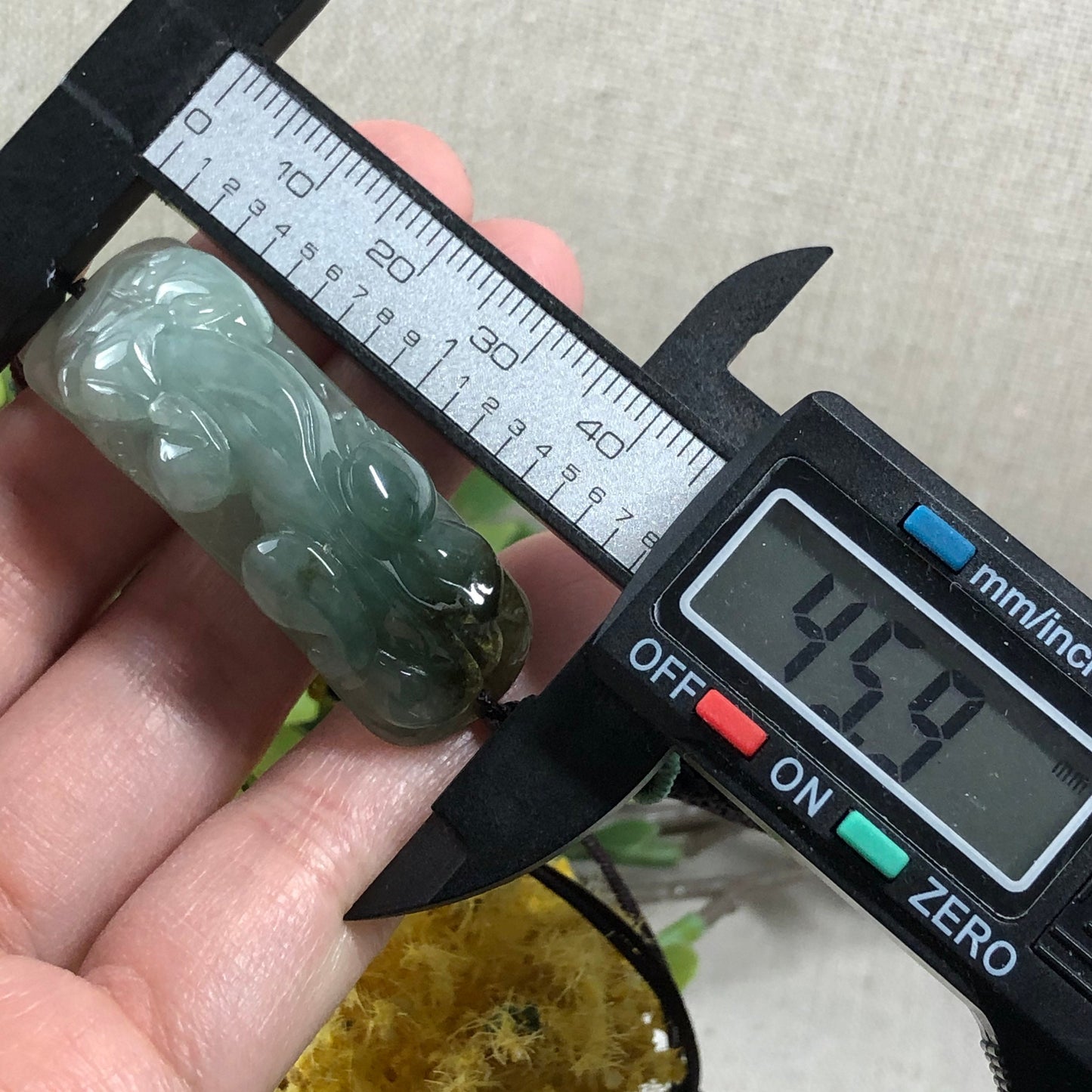 45.9mm Grade A Lake Green Yellow Brown Tail Carved Pixiu Jadeite Jade Rope Bracelet