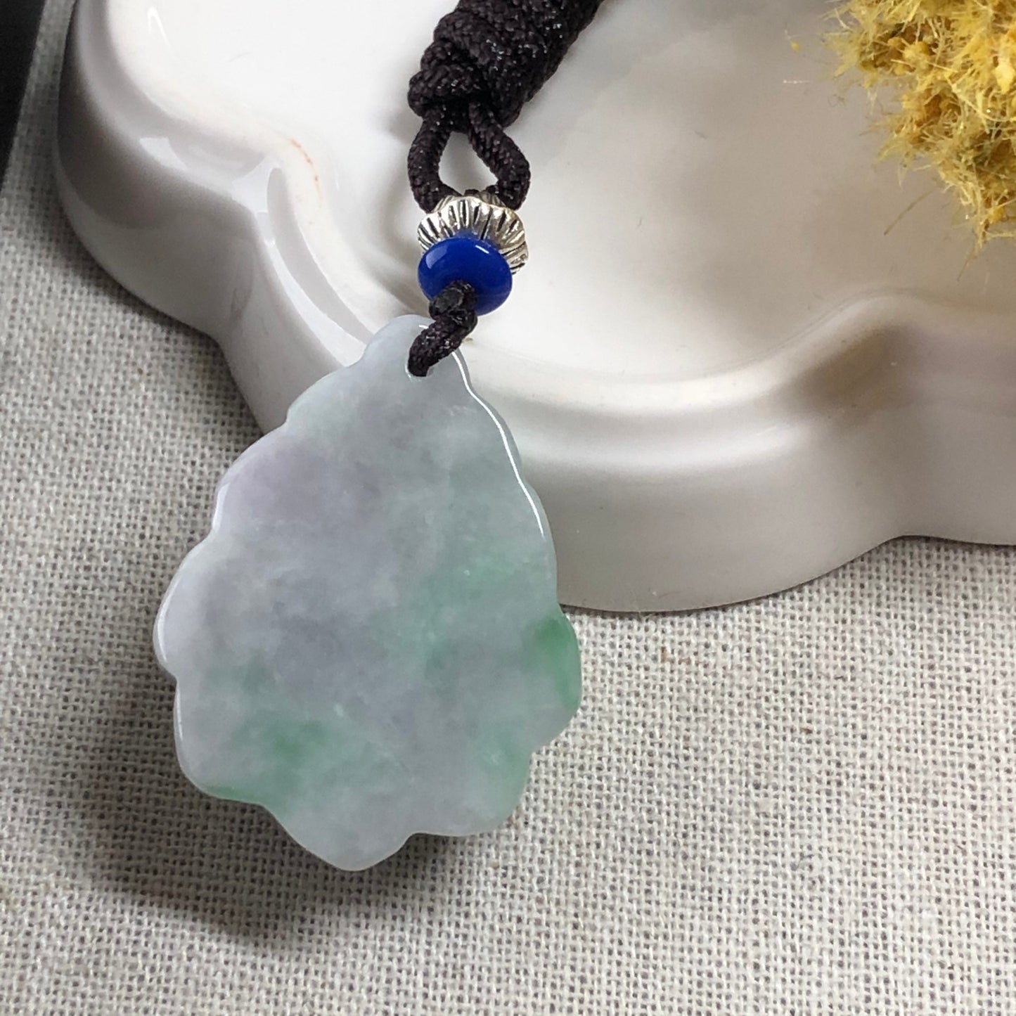 35.5mm Grade A Greenish Lavender Jade Jadeite Carved Floral Design Pendant Neck Rope Tie