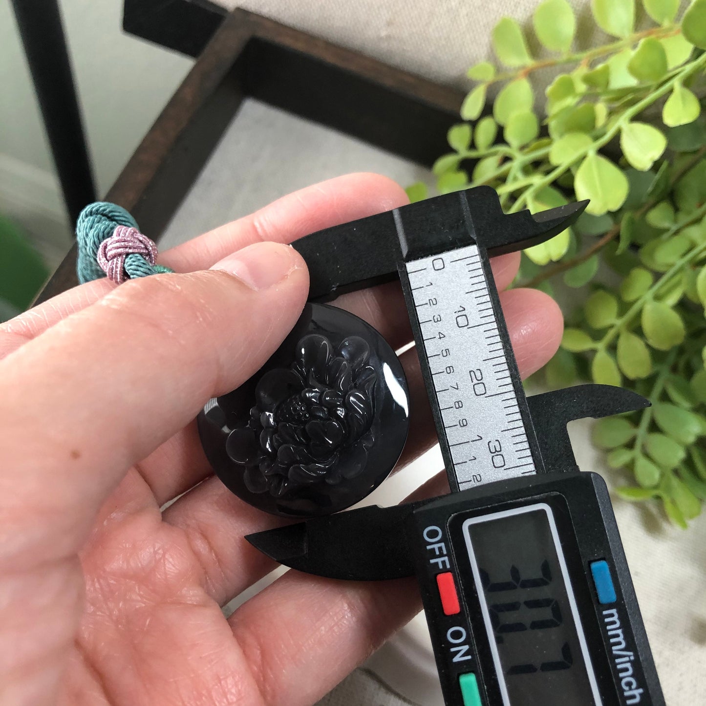 30.7 mm Grade A Hetian Nephrite Jade Imperial Lavender Carved Flower Pendant