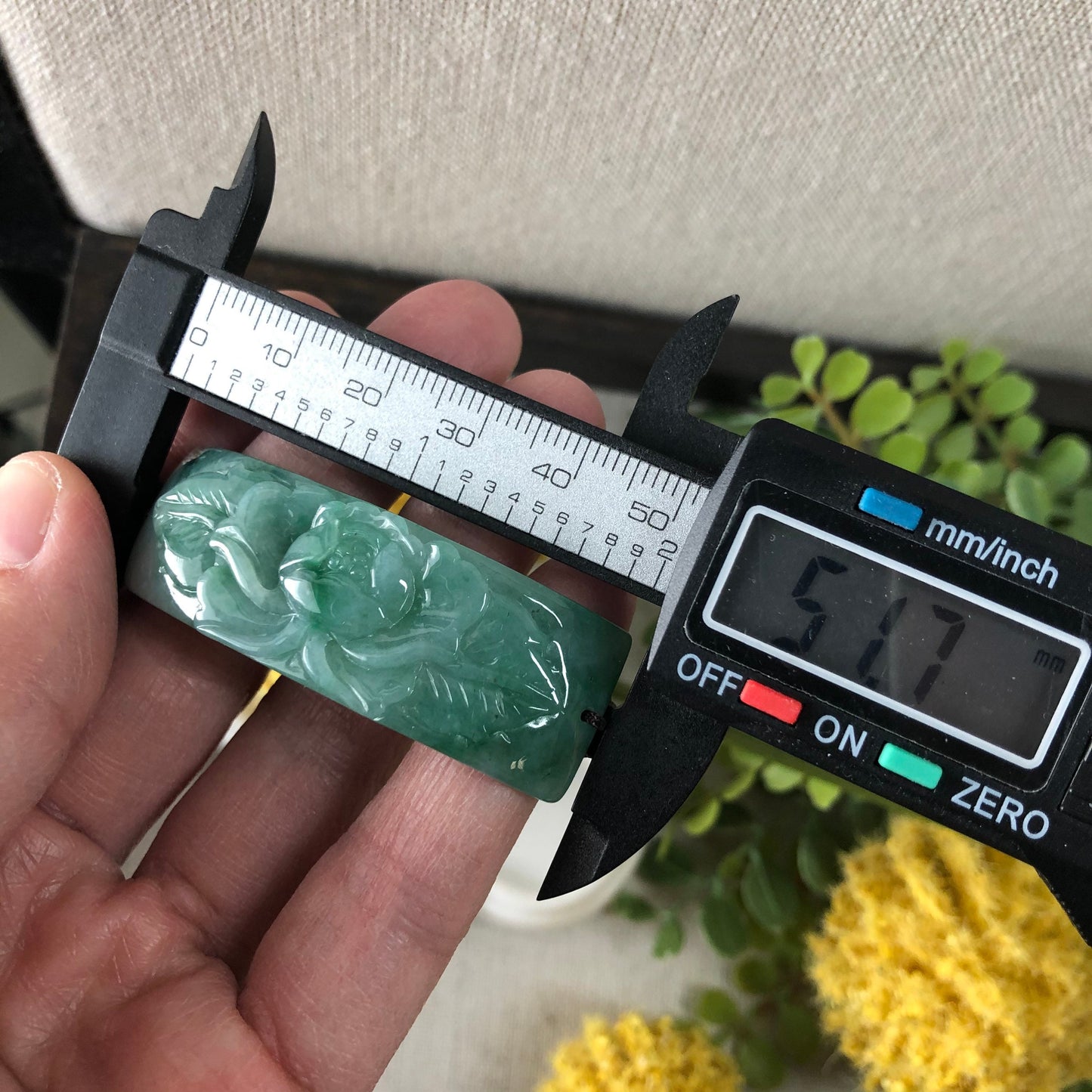 51.7mm Grade A Green Carved Flower Jadeite Jade Rope Bracelet