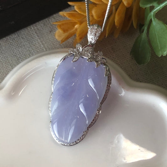 18K white gold Icy Lavender Carved Leaf Jade Jadeite Pendant