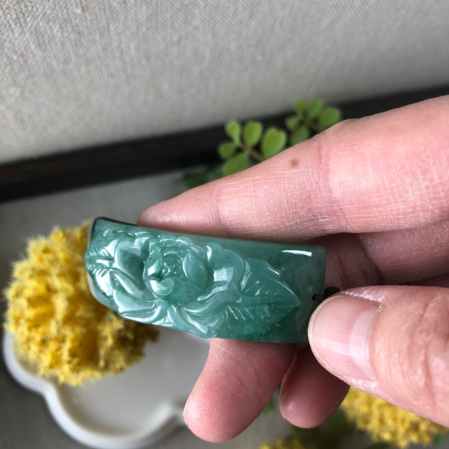 51.7mm Grade A Green Carved Flower Jadeite Jade Rope Bracelet