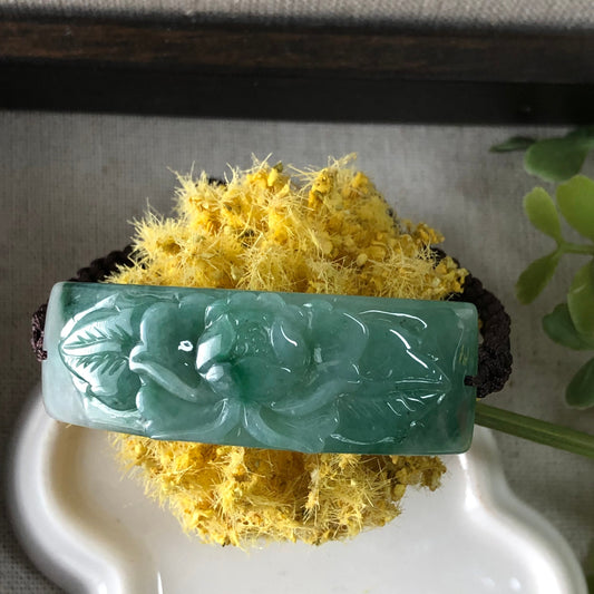 51.7mm Grade A Green Carved Flower Jadeite Jade Rope Bracelet