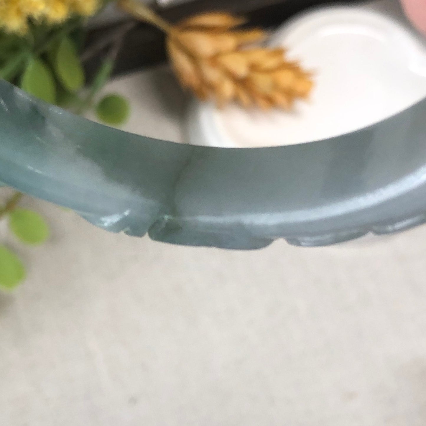 58.5 mm Jadeite Jade Icy Green Yellow Green Carved Ruyi Bangle