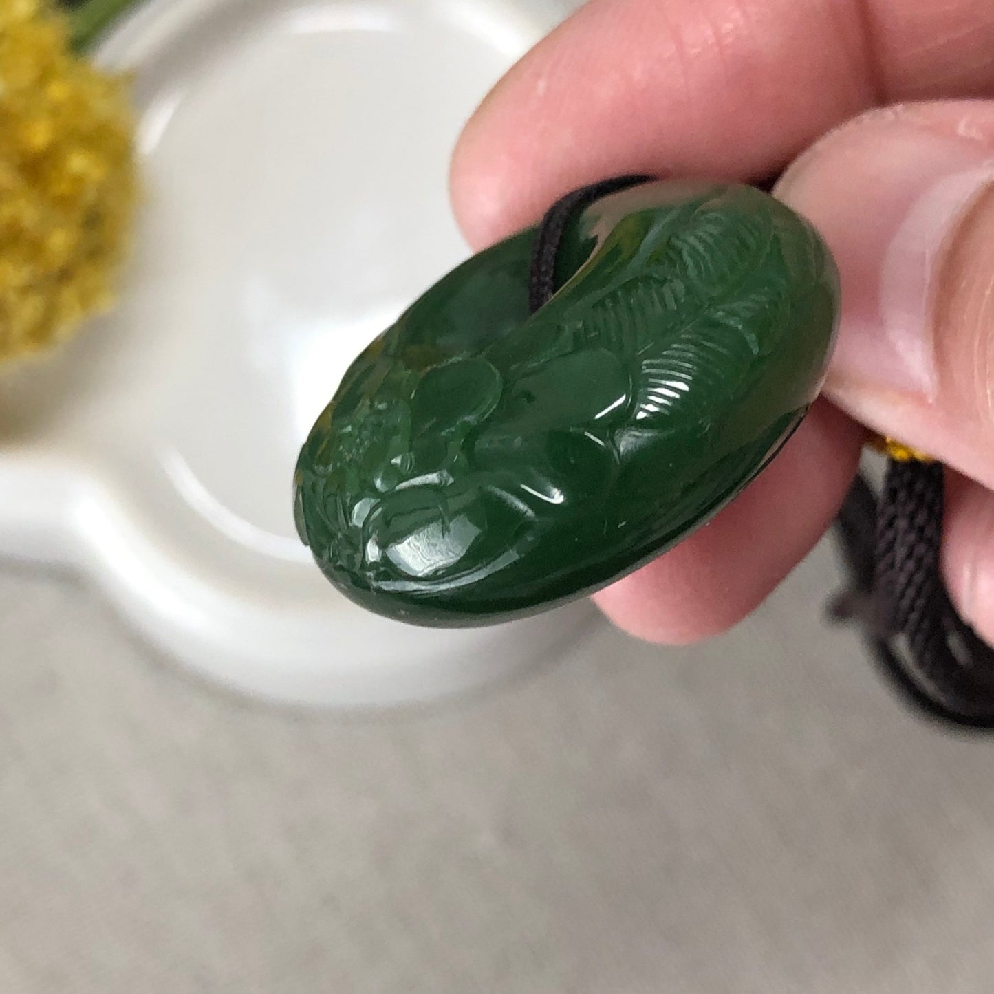 28.2mm Glossy Green Jade Carved Flower Translucent Donut Pendant