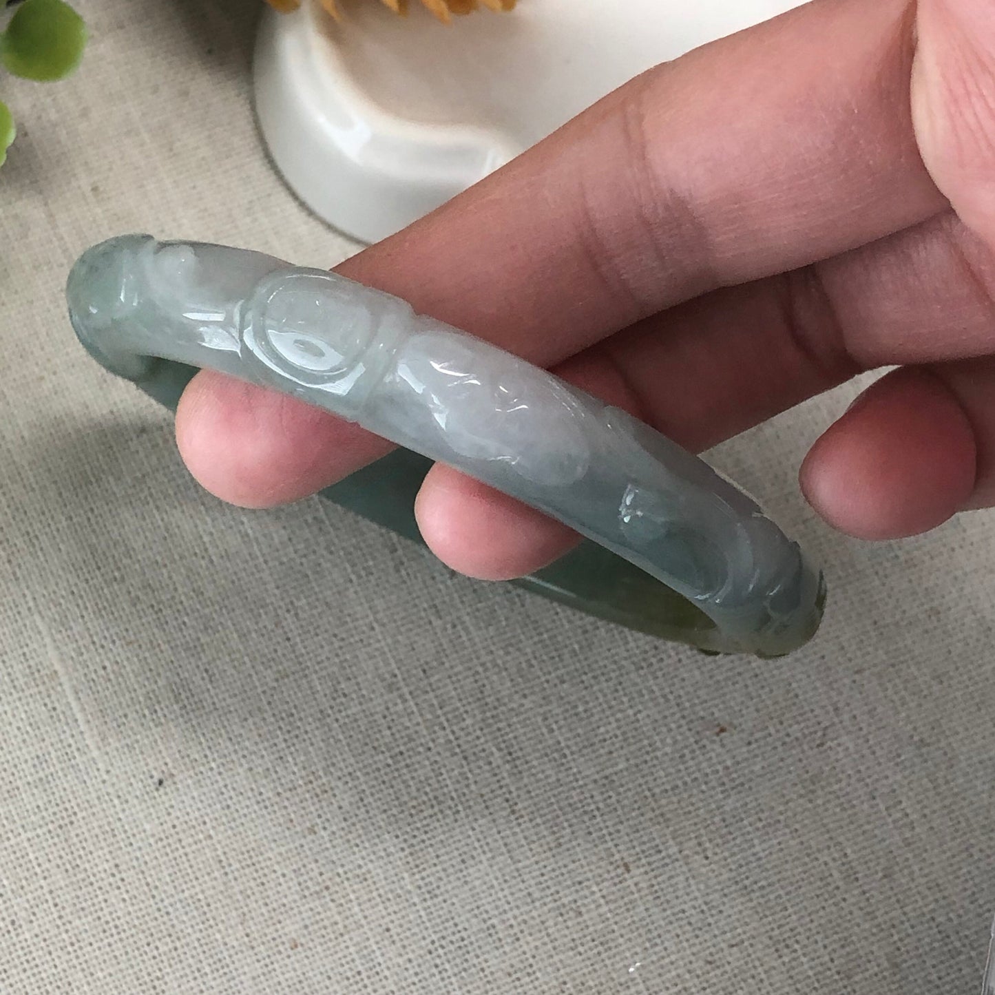 58.5 mm Jadeite Jade Icy Green Yellow Green Carved Ruyi Bangle