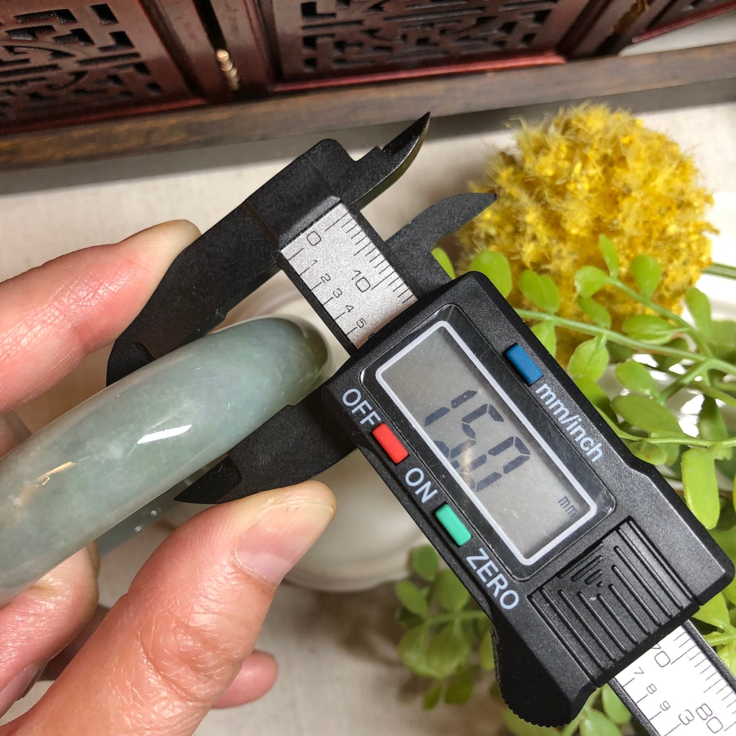 58 mm Jadeite Jade Icy Earthy Green Bangle