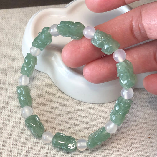 12.8 mm Grade A Jade Jadeite Green Carved Pixiu Bead Bracelet