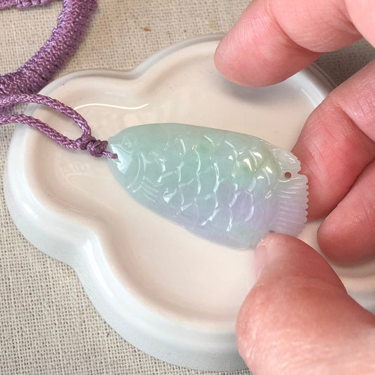 39.4 mm Lavender Green Carved Fish Jadeite Jade Keyring Key chain charm pendant
