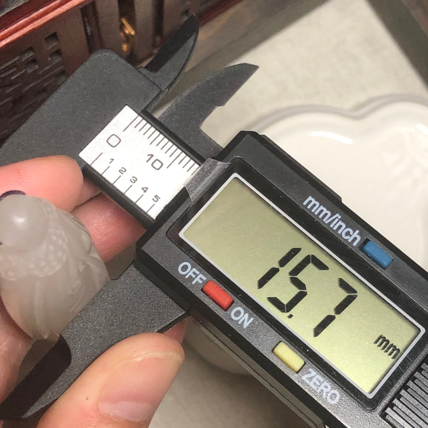 58.1mm Grade A Hetian Jade Icy Glutinous Float Carved Lily Bulb Pendant