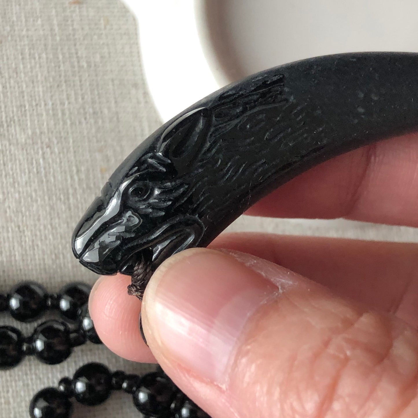60mm Omphacite Black Jade Carved Wolf Tooth Pendant with Bead Necklace
