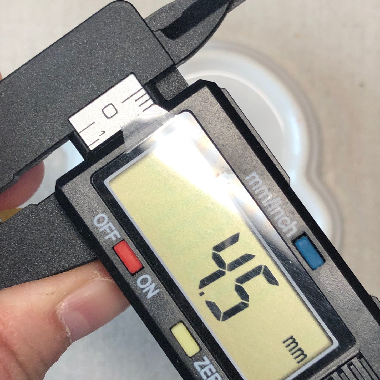 12mm Asst Yellow Brown Green Coin Jadeite Jade Bracelet